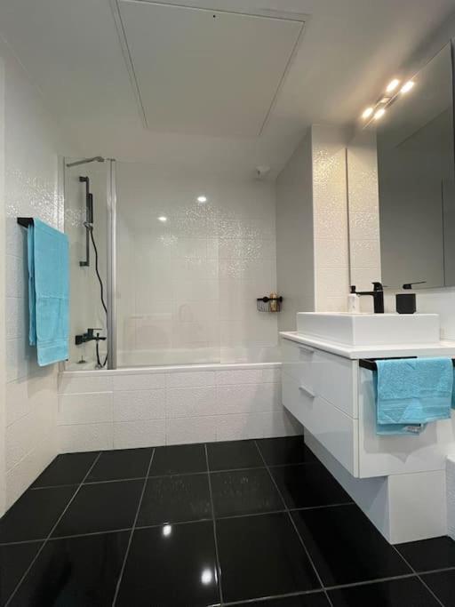 Prado Plage David - Stade Velodrome - Parc Chanot - Luxury Apartment By The Sea มาร์กเซย ภายนอก รูปภาพ